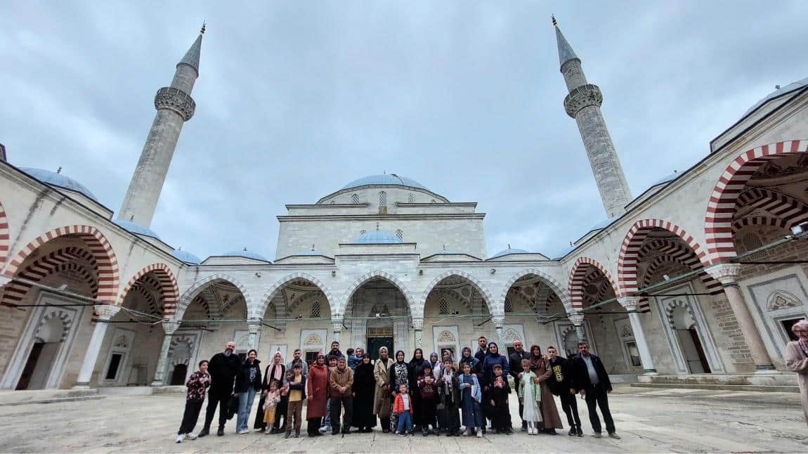 Öğretmenlerimiz ve Aileleriyle Edirne'yi Gezdik